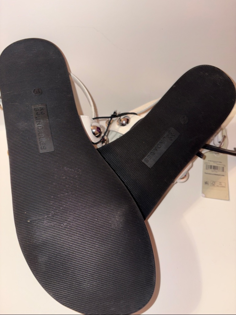 No Boundaries White Studded Sandals with Black Footbed - Picture 6 of 6